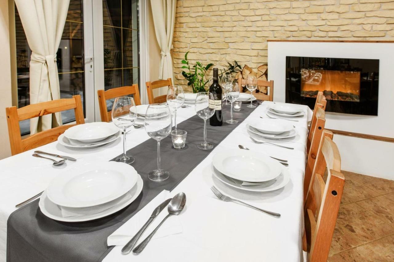 Apartman Sun โดลนี โมราวา ภายนอก รูปภาพ